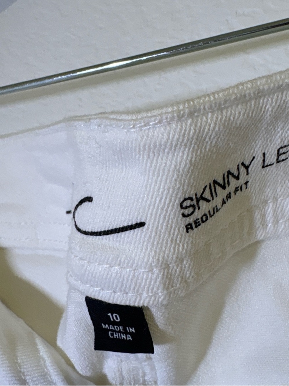 INC International Concepts White Skinny Jeans - Picture 3 of 9